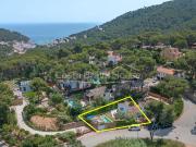 Casa en venta en Tamariu Costa Brava. Casa con jardín,...