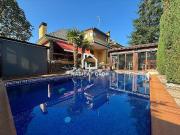 Casa en venta en Taradell, de 488 m² 4 habitaciones por...