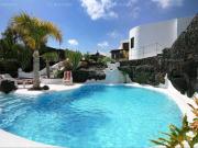 Casa en venta en Teguise, Tahiche. Encantadora villa...