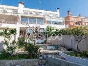 Casa adosada en venta en Teià, de 200 m² 5 habitaciones...