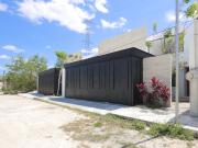 Casa en venta en Temozon Norte Merida Casa ARENNA de 3...