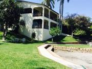 CASA EN VENTA EN TEQUES FRENTE AL LAGO