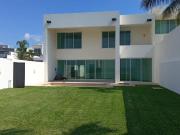 CASA EN VENTA EN TEQUESQUITENGO MORELOS