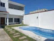 Casa en Venta en Tequesquitengo Morelos Alberca Privada