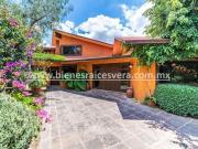 CASA EN VENTA EN TEQUISQUIAPAN CENTRO YANIRA