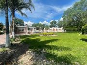 CASA EN VENTA EN TEQUISQUIAPAN EN EL FRACC. GRANJAS...