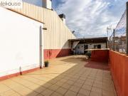 Casa en venta en Terrassa, Torre Sana. CASA CON TERRAZA...