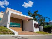 Casa en Venta en Lago Nogal, Tlajomulco de Zúñiga, Jalisco