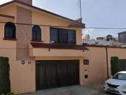 Casa En Venta En Tlalnepantla de Baz, Estado De México