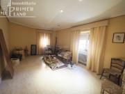 Casa en venta en Tomelloso. CASA EN ESQUINA CON 4...