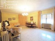 Casa en venta en Tomelloso. Se vende casa de 2 plantas...