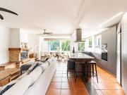 Casa en venta en Tordera, Tordera. Casa entre mar y...