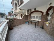 Casa en venta en Alcázares Los, Centro. Magnífico Dupléx...