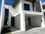 Casa en venta en Torrecillas y Ramones, Saltillo,...