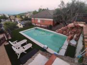 Casa en venta en Torrelles de Llobregat. Acogedora casa...