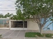 CASA EN VENTA EN TORREÓN: Colonia Eduardo Guerra: A...