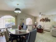 CASA EN VENTA EN TORREON JARDIN IDEAL PARA INVERSIONISTAS