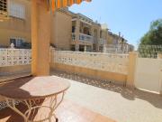 Casa en venta en Torrevieja, Aguas Nuevas. Bungalow de...