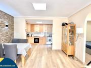 Casa en venta en Torrevieja, Aguas Nuevas. Bungalows...