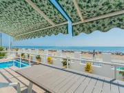 Casa en venta en Torrevieja, Los Europeos. Chalet...