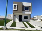 CASA EN VENTA EN TOSSA RESIDENCIAL