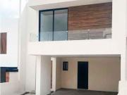 Casa en venta en Tres Marías, Morelia, Michoacán de Ocampo