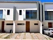 Casa en Venta en Triventi Residencial, zona Bosques de...