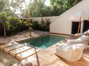 Casa en venta en Tulum con alberca privada | 4 recámaras...