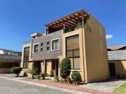 Casa en venta en Tumbaco, cerca al Parque central