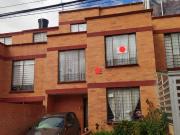 Casa En Venta En Tunja V109789