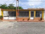 Casa en Venta en Turmero Santiago Mariño Aragua 154 m2....