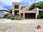 Casa en VENTA en Tzompantle, Cuernavaca con jardín y...