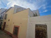 Casa en venta en Úbeda. Casa para reformar en pleno...