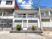 casa en venta en urb las americas. Cod V908
