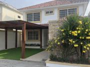 CASA EN VENTA EN URBANIZACIÓN LAS RIBERAS – SAMBORONDÓN