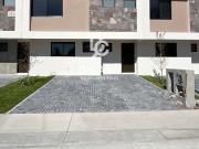 Casa en venta en Urquijo