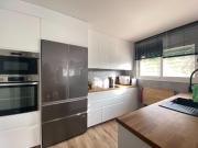 Casa en venta en Vacarisses. Casa luminosa con jardín y...