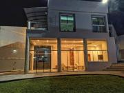 Casa en Venta en Valencia Altos de Guataparo Carabobo...