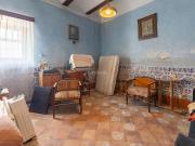 Casa en venta en Valencia, Benimàmet. Oportunidad de...