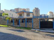 Casa en Venta en Valencia El Parral Valencia Carabobo...