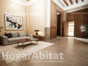 Casa en venta en Valencia, Fonteta de Sant Lluís. AMPLIA...