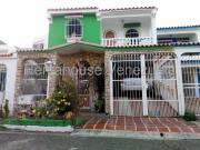 Casa en Venta en Valencia La Esmeralda San Diego...