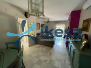 Casa en venta en Valencina de la Concepción. Chalet...