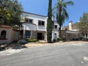 Casa en Venta en Valle Alto