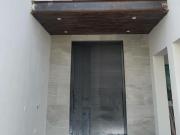 CASA EN VENTA EN VALLE ALTO