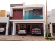 Casa en venta en Valle Alto