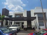 Casa en Venta en Valle de Altozano. A 1 minuto de la...