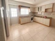 Casa en venta en Valle de Aragón, Ecatepec Amplia con 5...