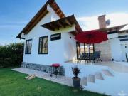 CASA EN VENTA EN VALLE DE BRAVO