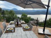 Casa en venta en Valle de Bravo, con vista al lago